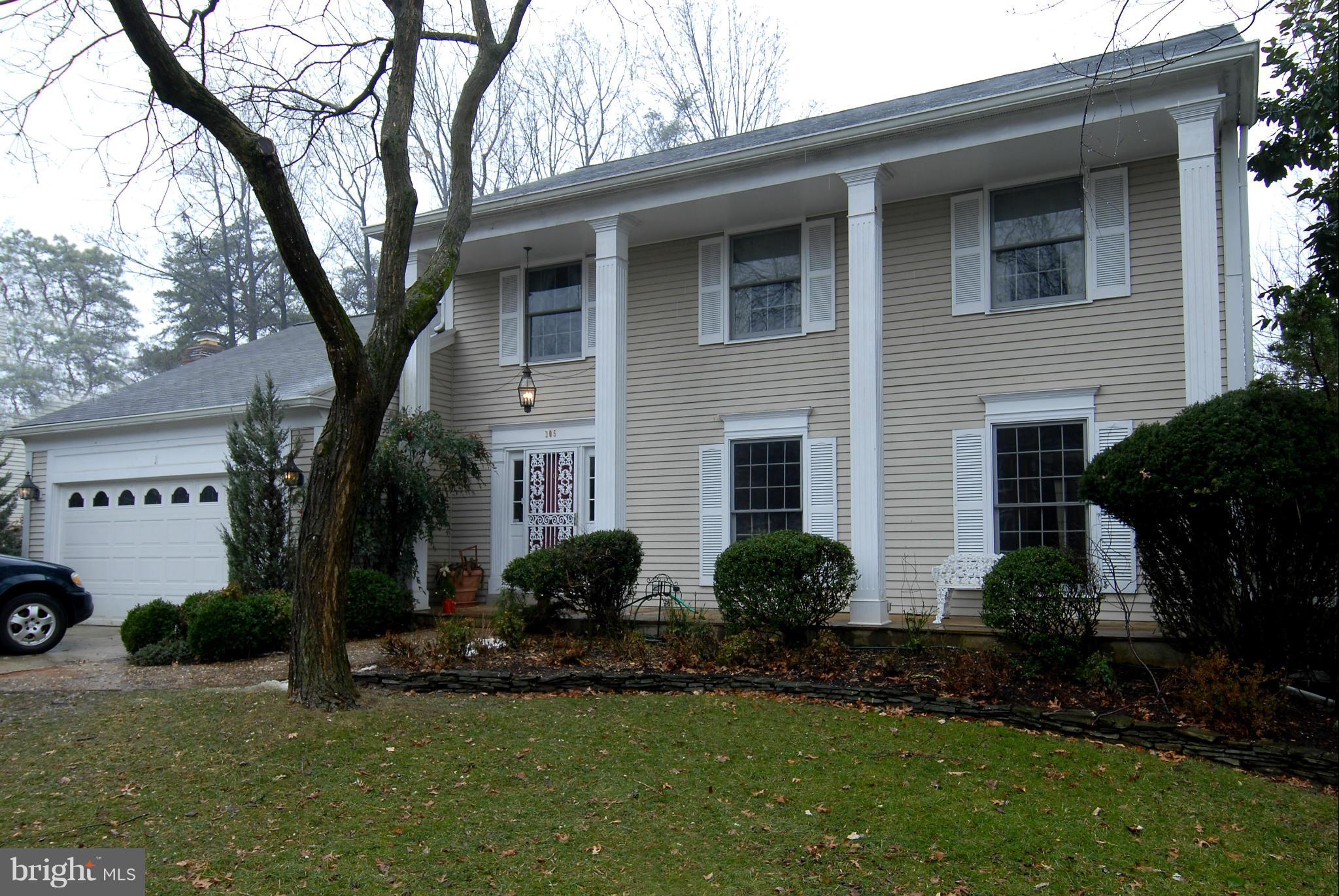 Exterior (Front)