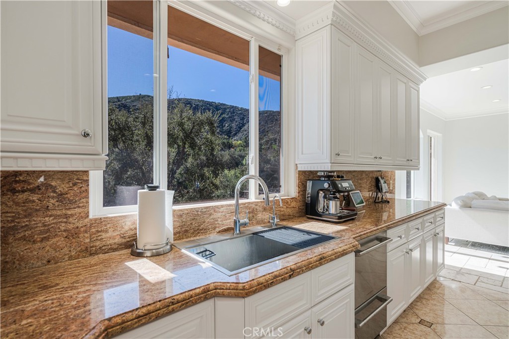 11 Baymare Road Bell Canyon, CA 91307 - Photo 13 of 39 Workstation Sink
