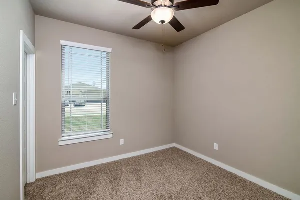 $1,795 | 728 Fallow Drive, Venus, TX 76084