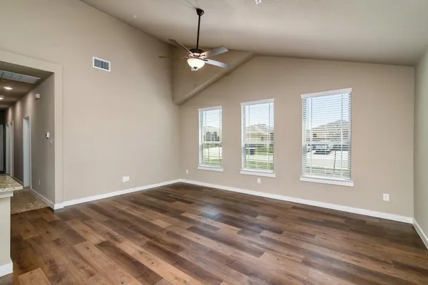 $1,795 | 728 Fallow Drive, Venus, TX 76084