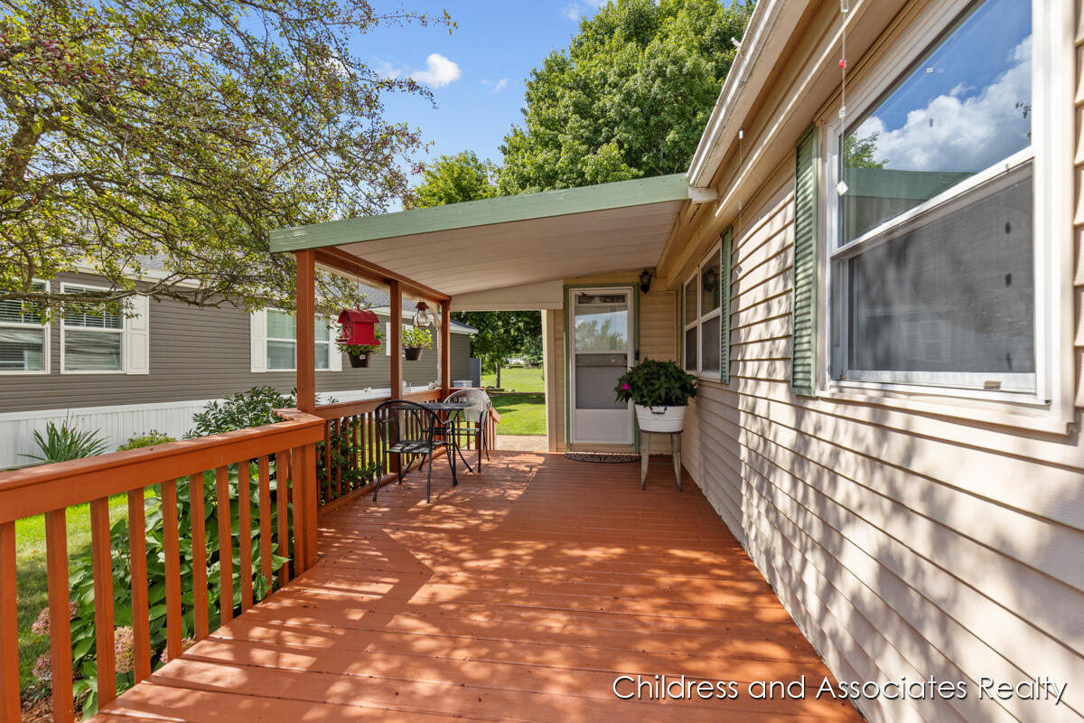 22460 Kline's Resort Road, Unit 118 Three Rivers, MI 49093 - Photo 2 of 27 IMG_1001