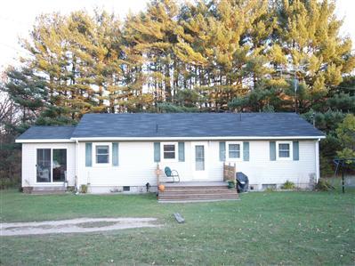 133 Hatfield Road Niles, MI 49120 - Photo 1 of 4 Primary Photo