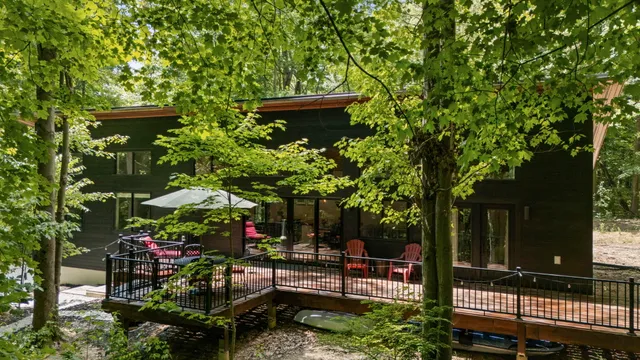 $699,000 | 14823 North Main Street, Buchanan, MI 49107