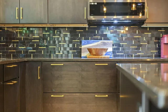 $699,000 | 14823 North Main Street, Buchanan, MI 49107