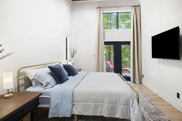 $699,000 | 14823 North Main Street, Buchanan, MI 49107