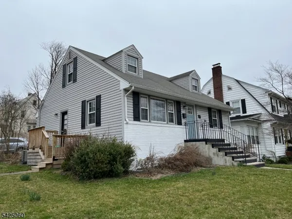 $4,950 | 25 Walker Avenue, Morristown, NJ 07960