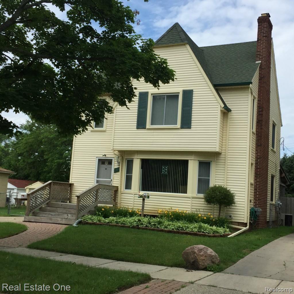 193 Mohawk Road Pontiac, MI 48341 - Photo 1 of 19 Front.jpg