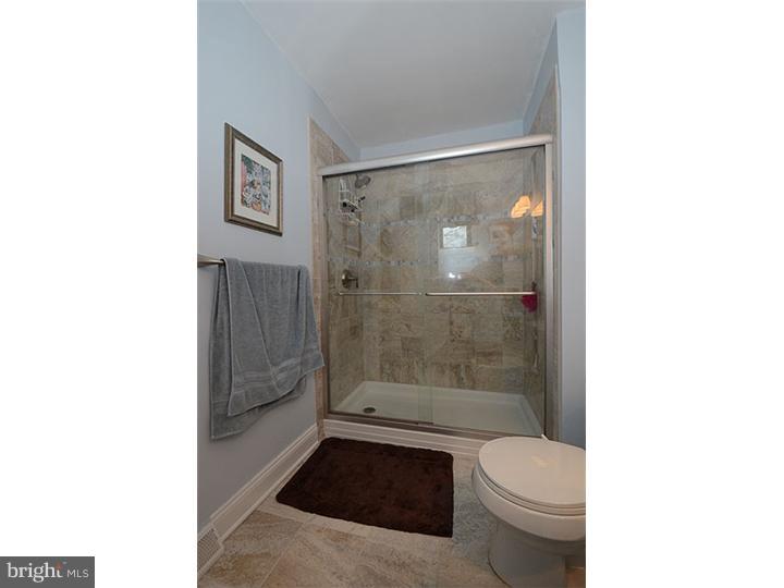 402 Danor Court Chesterbrook, PA 19087 - Photo 10 of 25 Bathroom