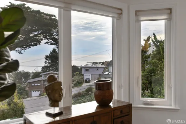 $1,288,000 | 514 Isabella Avenue, Half Moon Bay, CA 94019