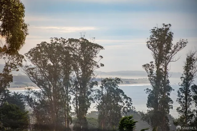 $1,288,000 | 514 Isabella Avenue, Half Moon Bay, CA 94019