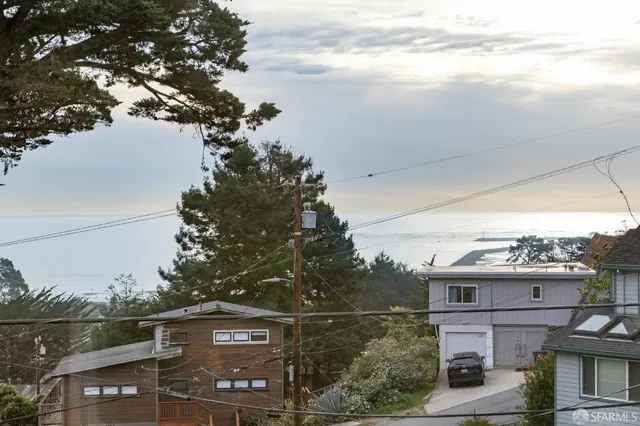 $1,288,000 | 514 Isabella Avenue, Half Moon Bay, CA 94019