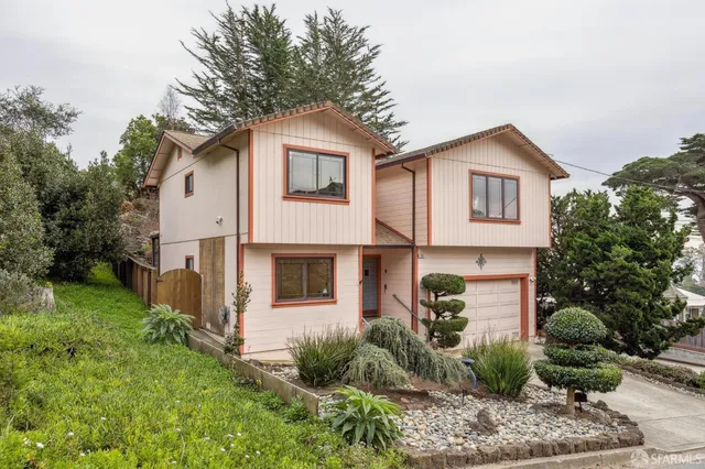 $1,288,000 | 514 Isabella Avenue, Half Moon Bay, CA 94019