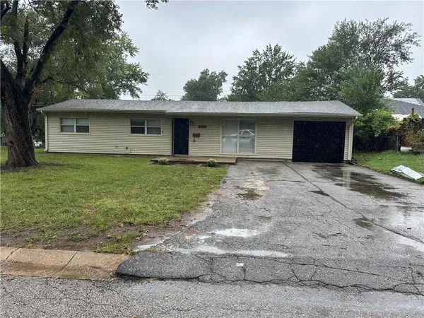 $239,000 | 2532 South 51st Terrace, Kansas City, KS 66106