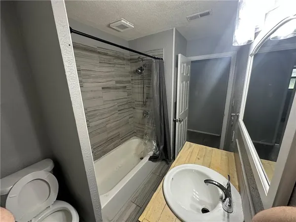 $239,000 | 2532 South 51st Terrace, Kansas City, KS 66106