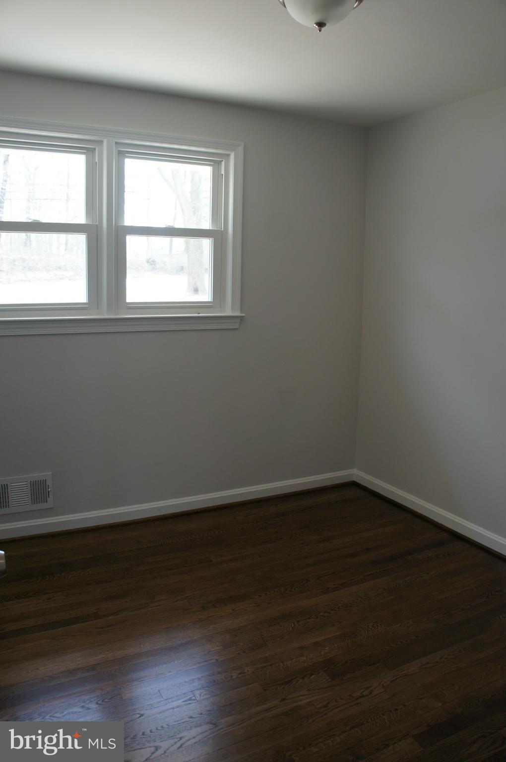 2934 Powder Mill Road Adelphi, MD 20783 - Photo 11 of 26 Bedroom