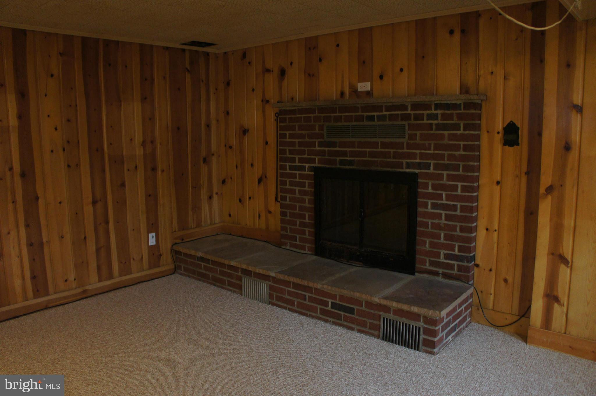 2934 Powder Mill Road Adelphi, MD 20783 - Photo 16 of 26 Family Room