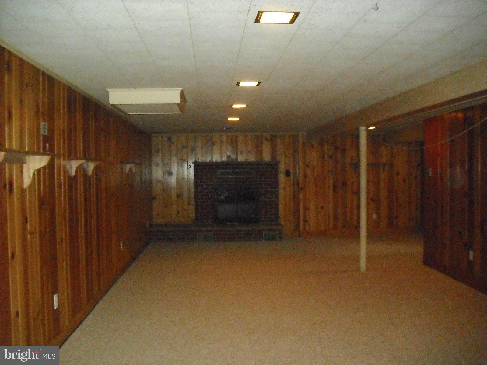 2934 Powder Mill Road Adelphi, MD 20783 - Photo 22 of 26 Recreation room