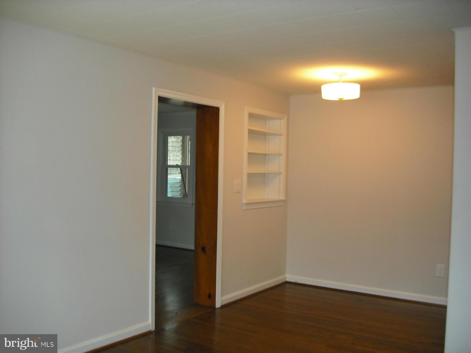 2934 Powder Mill Road Adelphi, MD 20783 - Photo 25 of 26 Interior (General)