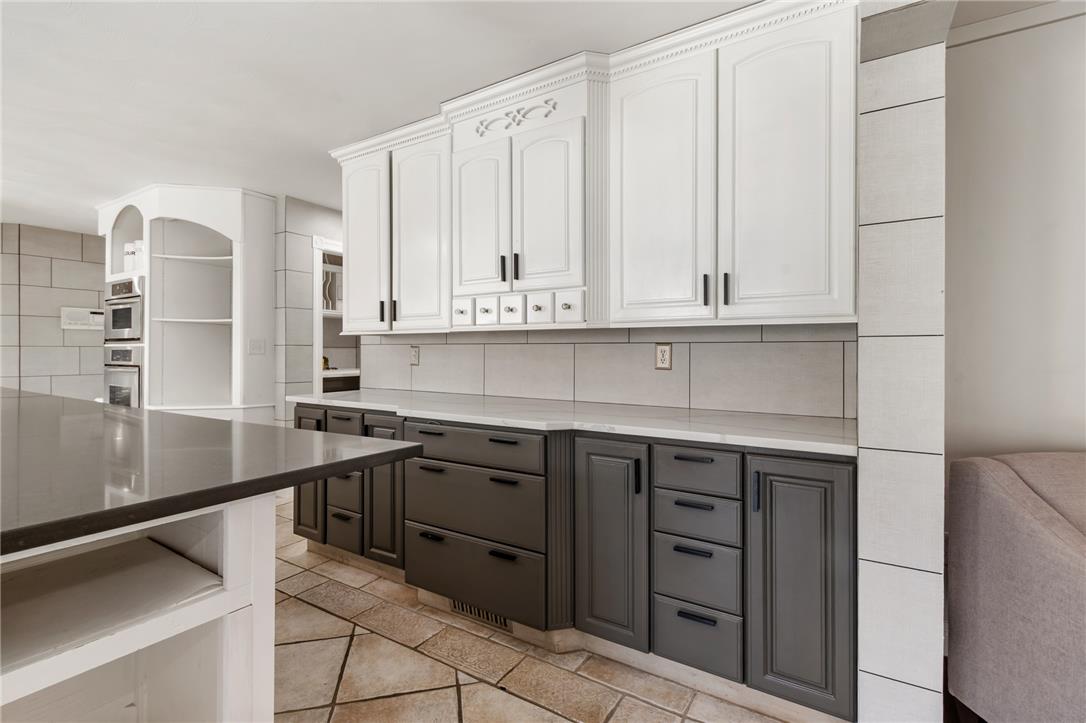 2230 Greenwood Road Allentown, PA 18103 - Photo 17 of 86