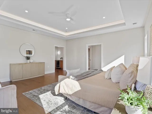 $2,669,888 | 616 Gibson Circle Southwest, Vienna, VA 22180