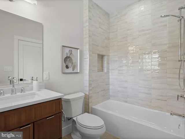 $2,669,888 | 616 Gibson Circle Southwest, Vienna, VA 22180