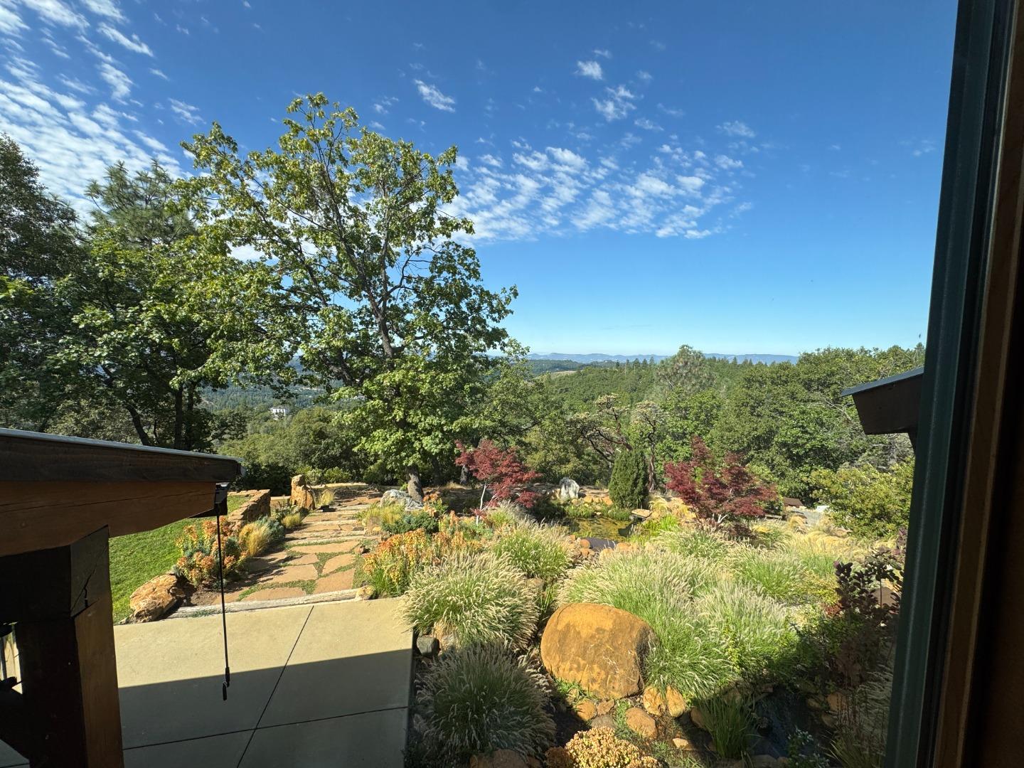 2251 Folendorf Road Murphys, CA 95247 - Photo 26 of 39 a view of a lake from a balcony