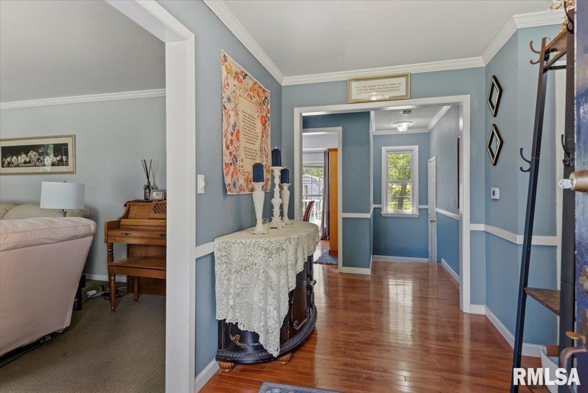 23 Circle Drive Rochester, IL 62563 - Photo 8 of 67