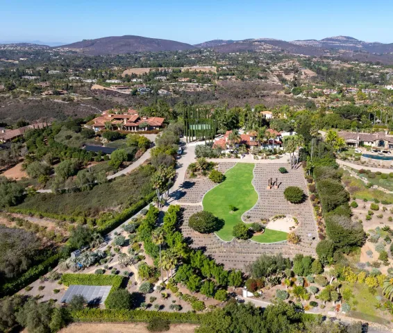 view of city and mountain view