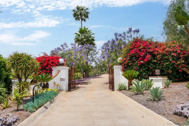 $8,750,000 | 18245 Paseo Victoria, Rancho Santa Fe, CA 92067