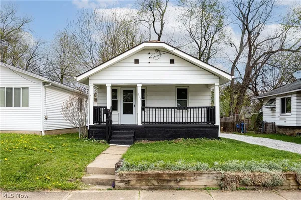 $105,900 | 961 Wyley Avenue, Akron, OH 44306