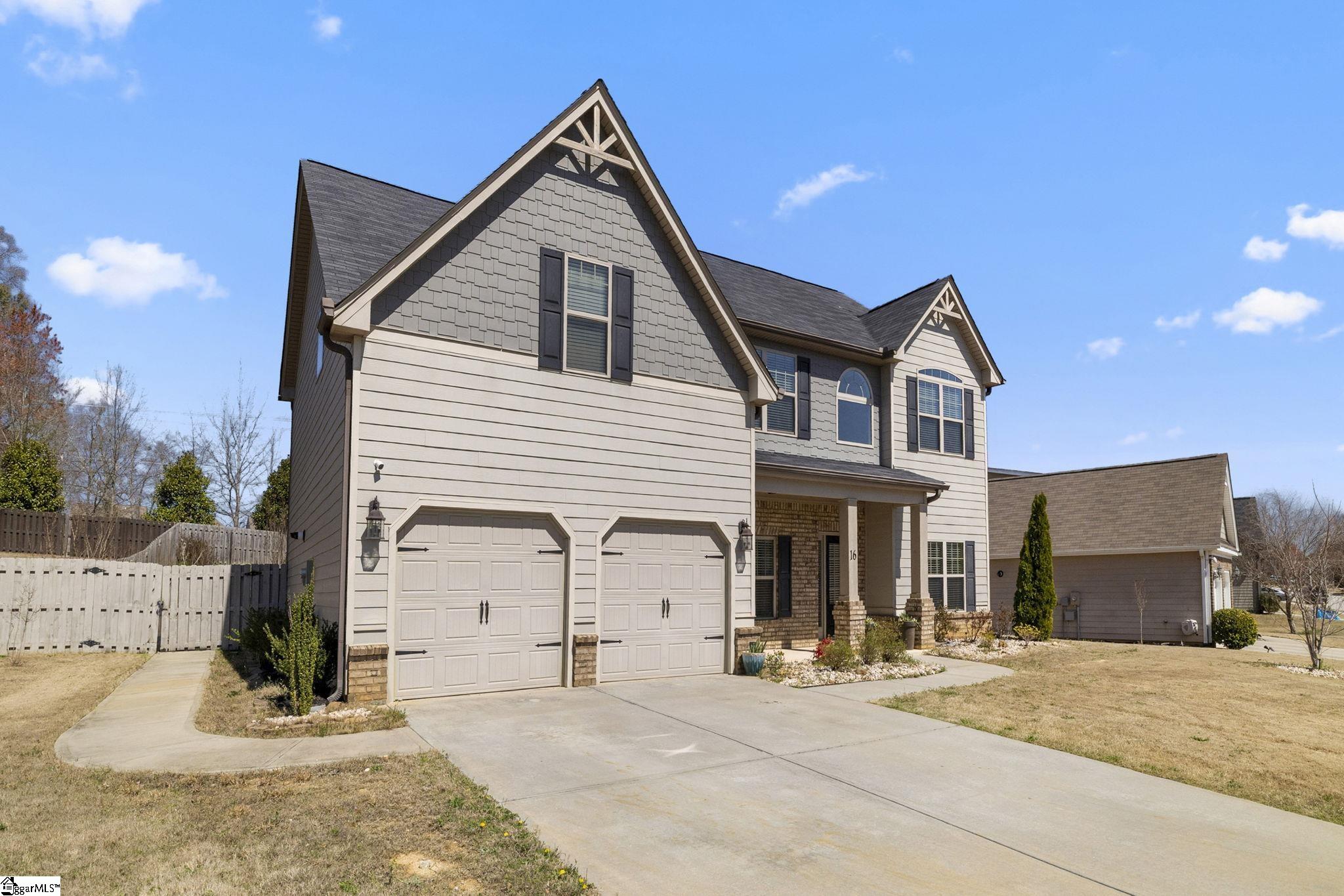 16 Verdana Court Simpsonville, SC 29680 - Photo 3 of 32