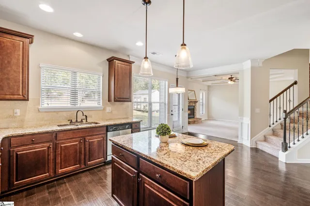 $475,000 | 16 Verdana Court, Simpsonville, SC 29680