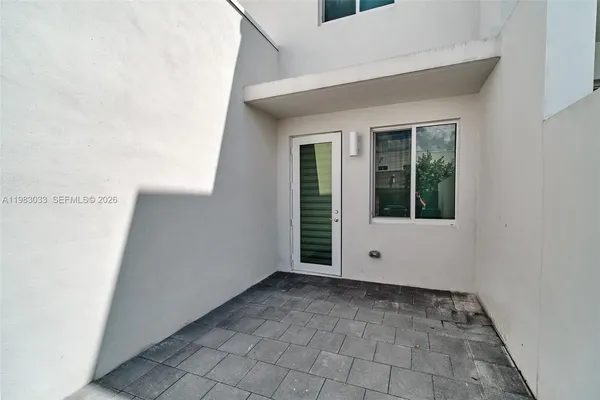 $4,200 | 10447 Northwest 66th Street, Doral, FL 33178