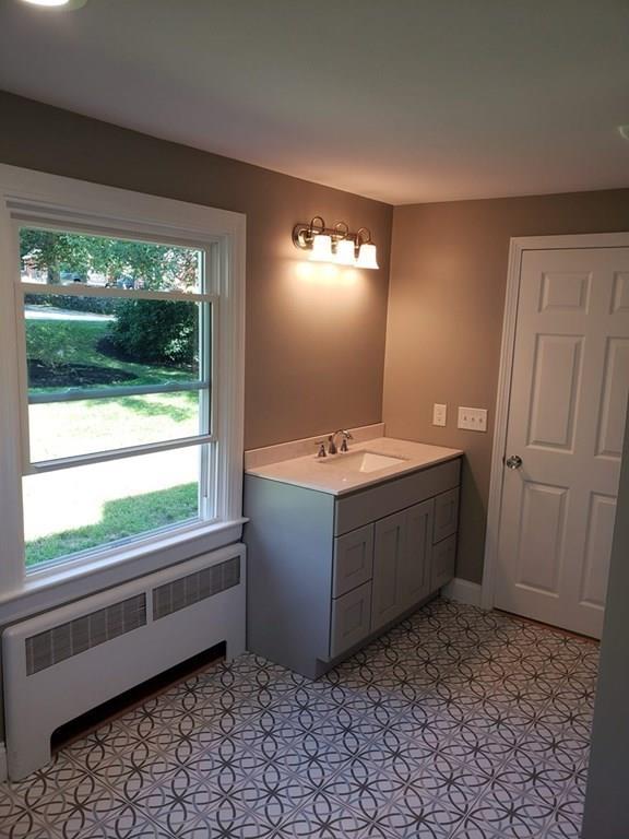 198 Lebanon Hill Road Southbridge, MA 01550 - Photo 21 of 37 a room with a window