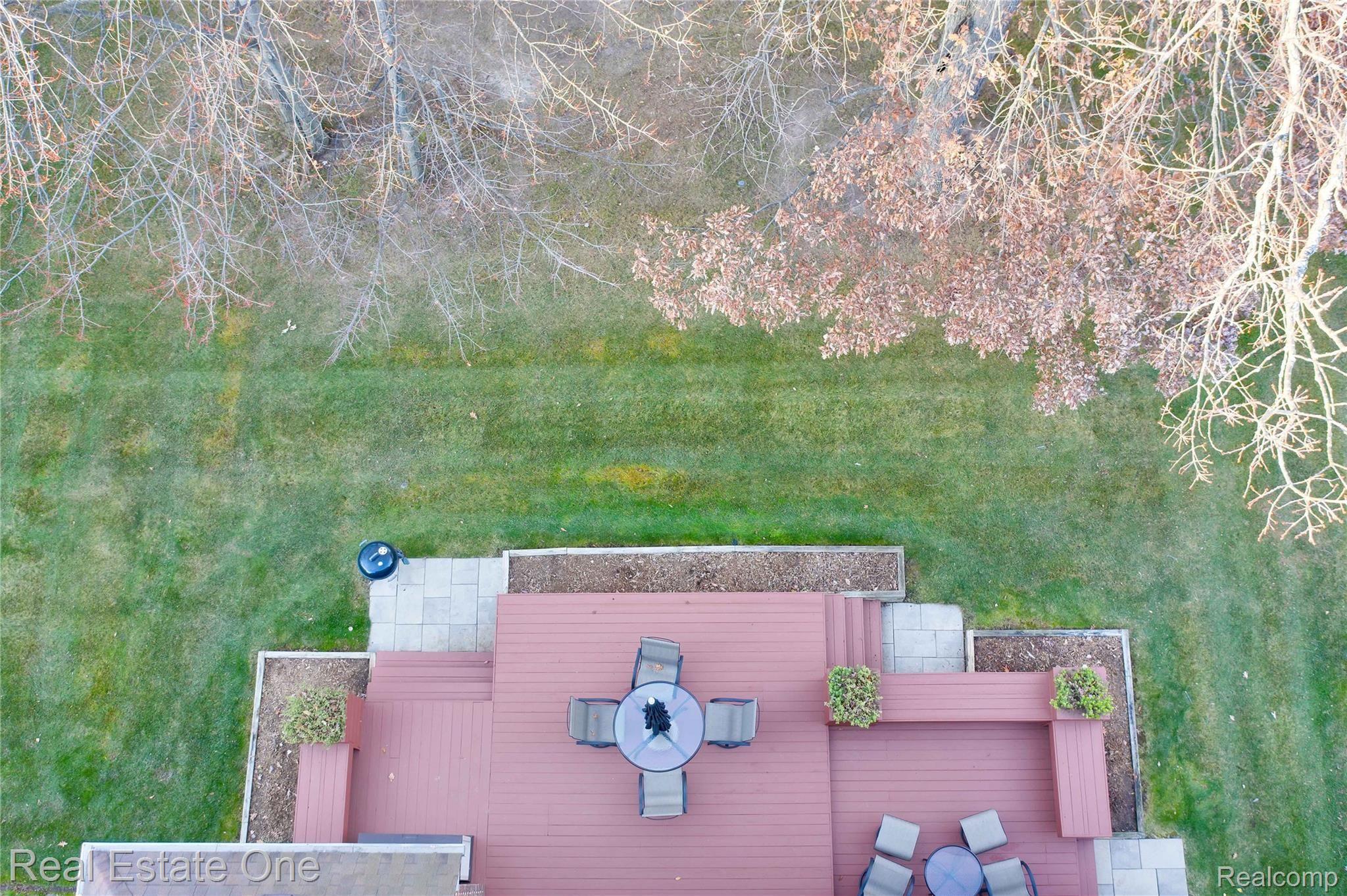 710 Lake Ridge Road Rochester, MI 48307 - Photo 33 of 36 DJI_0926.jpg