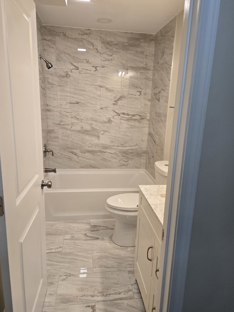 813 Chicago Road Chicago Heights, IL 60411 - Photo 18 of 29