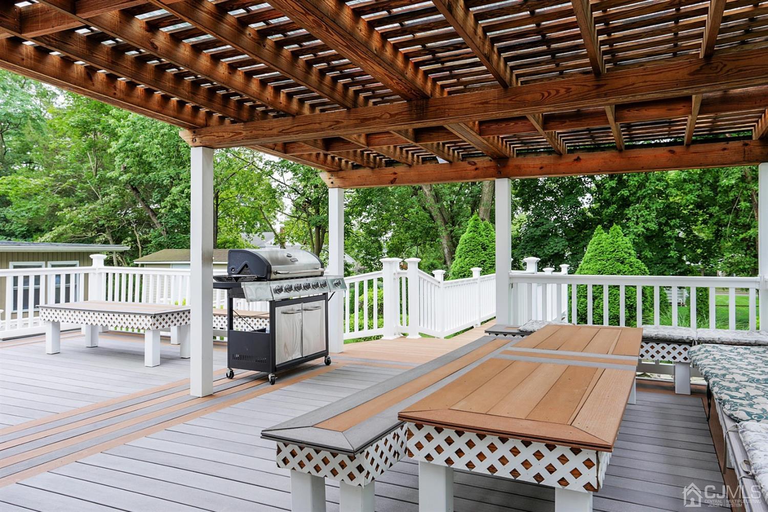 327 Old Stage Road Spotswood, NJ 08884 - Photo 22 of 34 Gallery Image 22
