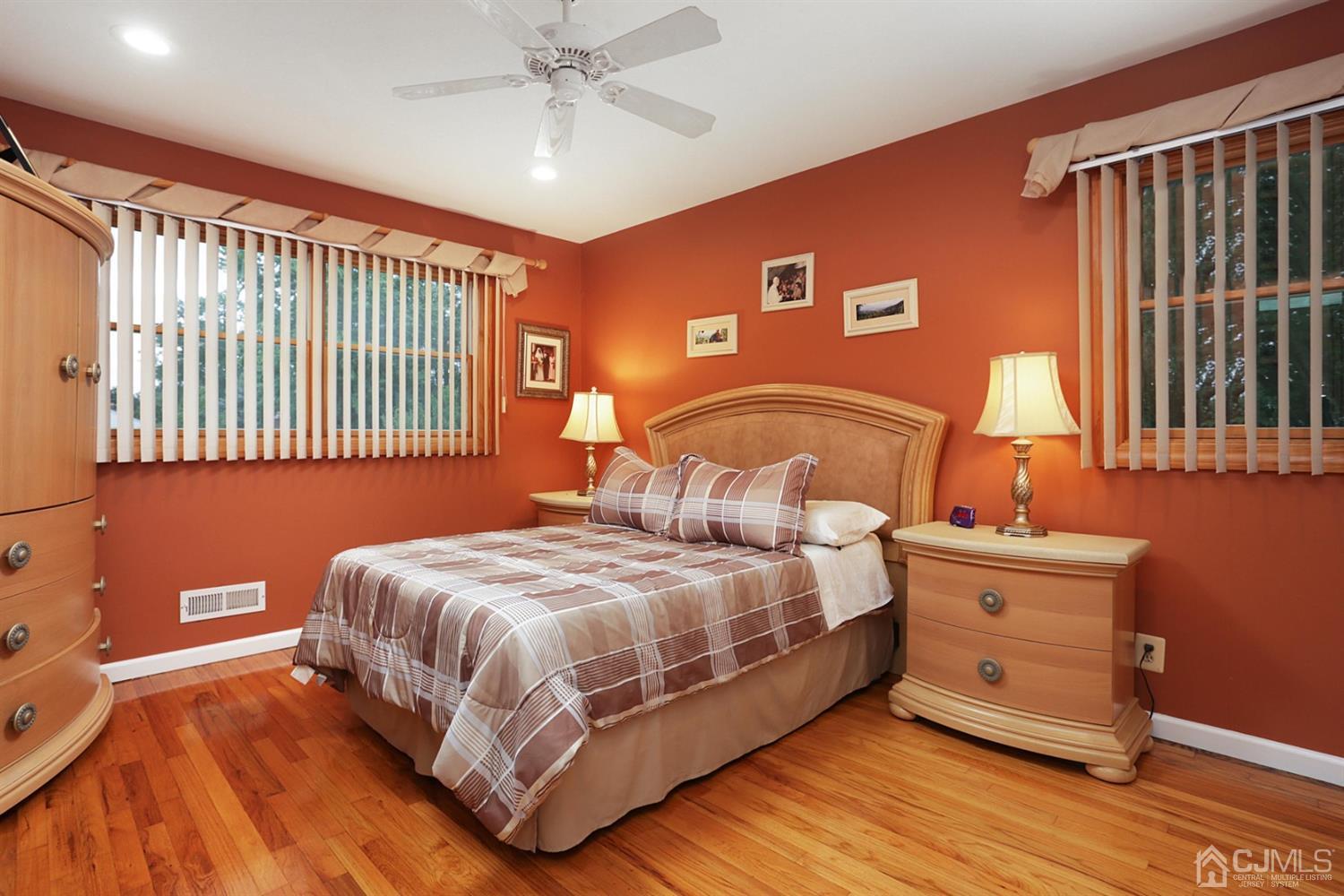 327 Old Stage Road Spotswood, NJ 08884 - Photo 33 of 34 Gallery Image 33