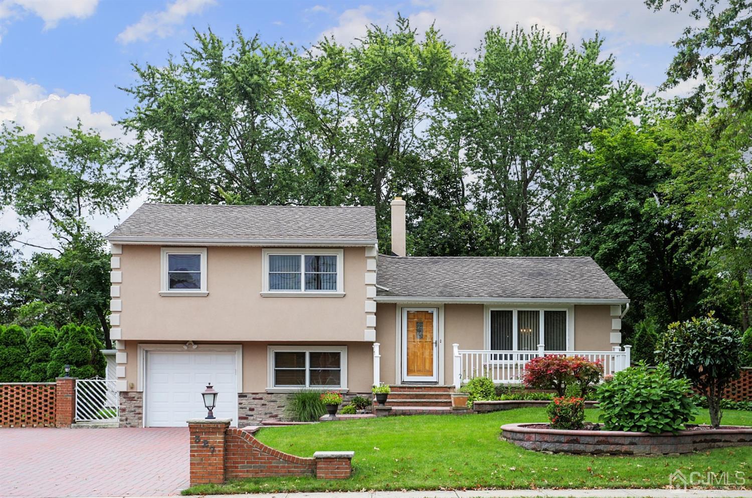 327 Old Stage Road Spotswood, NJ 08884 - Photo 7 of 34 Gallery Image 7