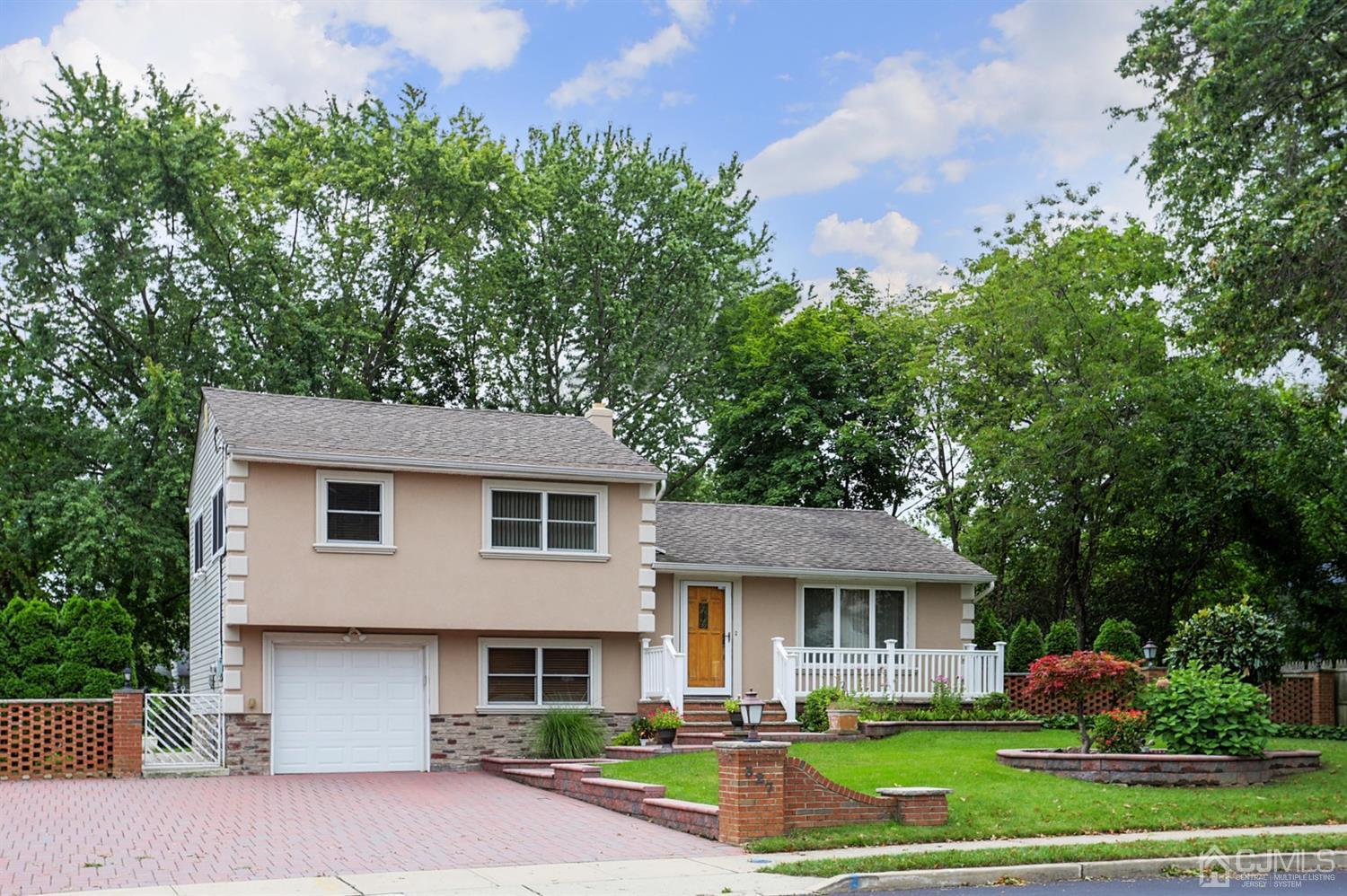 327 Old Stage Road Spotswood, NJ 08884 - Photo 8 of 34 Gallery Image 8