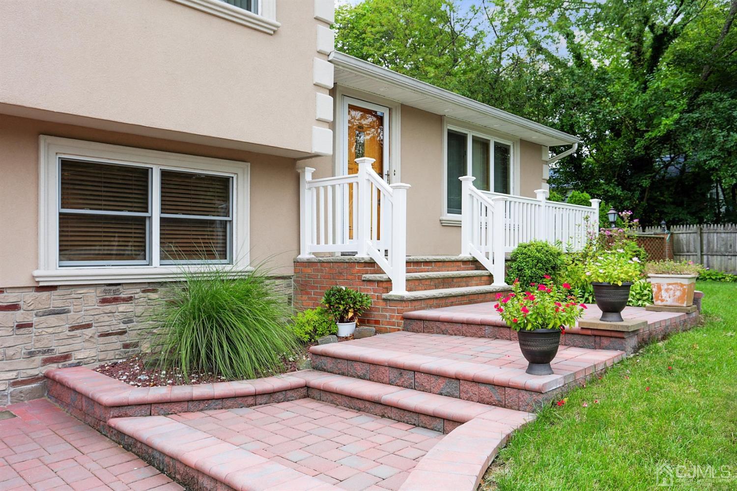 327 Old Stage Road Spotswood, NJ 08884 - Photo 10 of 34 Gallery Image 10