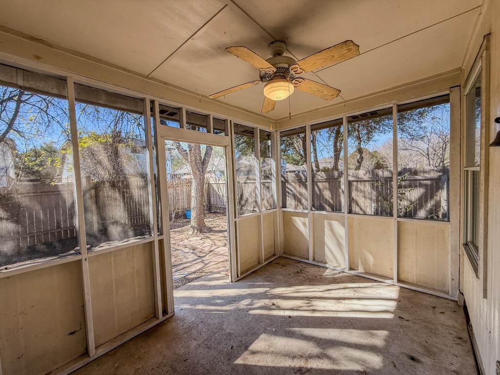 11101 Franklins Tale Loop Austin, TX 78748 - Photo 11 of 38 Unfurnished sunroom with ceiling fan