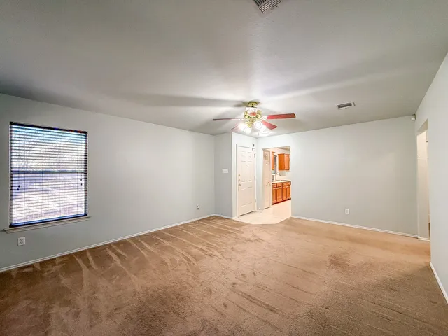 $1,950 | 11101 Franklins Tale Loop, Austin, TX 78748