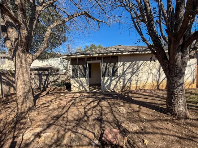 $1,950 | 11101 Franklins Tale Loop, Austin, TX 78748