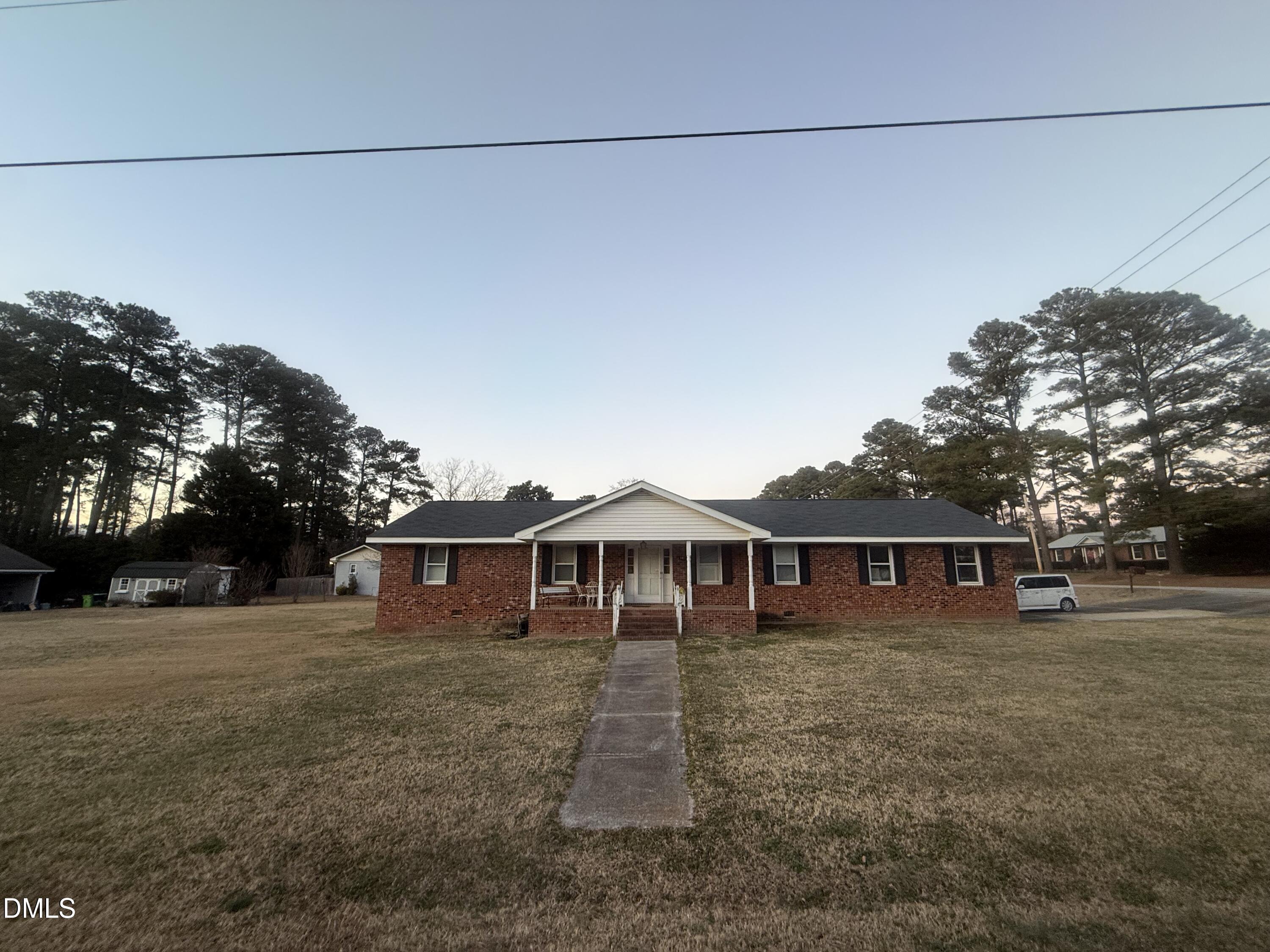 141 Forest Lane Wendell, NC 27591 - Photo 2 of 6 IMG_7478