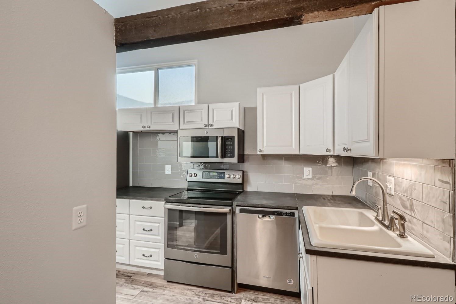 9366 Fall River Road, Unit 404 Idaho Springs, CO 80452 - Photo 9 of 26 Gallery Image 9
