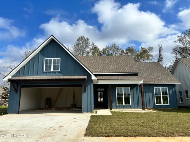 $399,990 | 107 Stapleton, Carencro, LA 70520