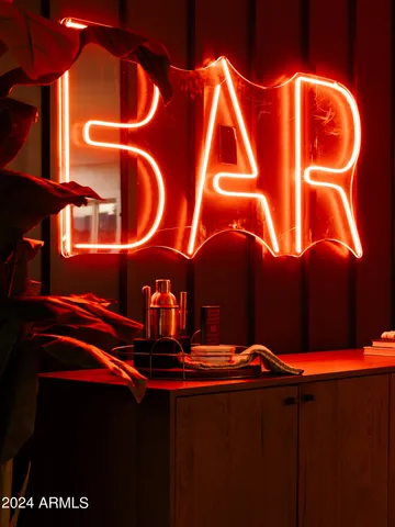 $9,995 | 13611 North 50th Street, Scottsdale, AZ 85254