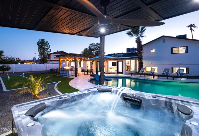 $9,995 | 13611 North 50th Street, Scottsdale, AZ 85254