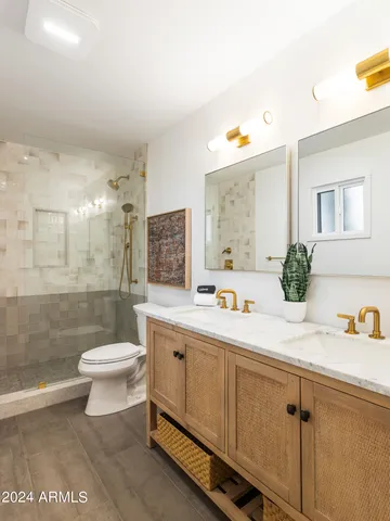 $9,995 | 13611 North 50th Street, Scottsdale, AZ 85254